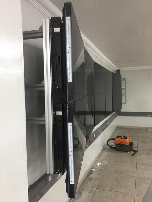 Image showcasing CWM6X2 Curved Wall Mounts